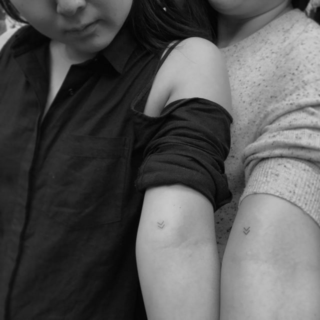 tattoo femenino pequeno en el brazo 129