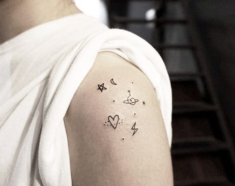 tattoo femenino pequeno en el brazo 30