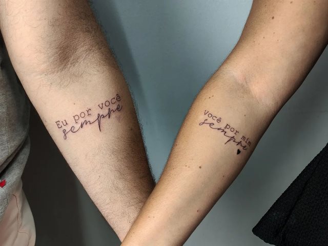tattoo femenino pequeno en el brazo 56