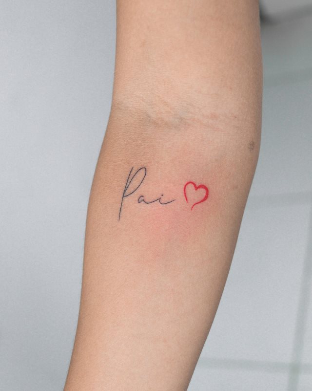 tattoo femenino pequeno en el brazo 87