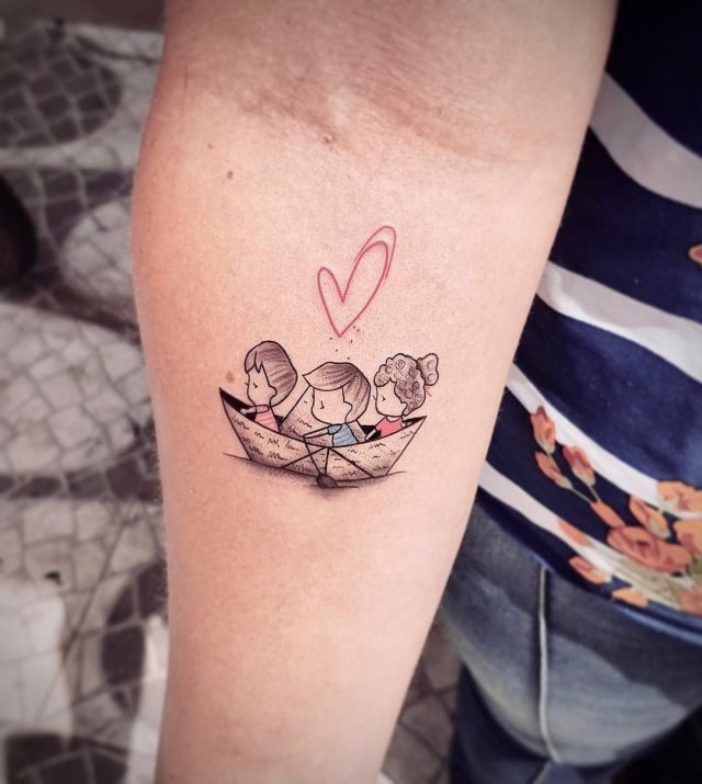 tattoo femenino pequeno para el brazo 12