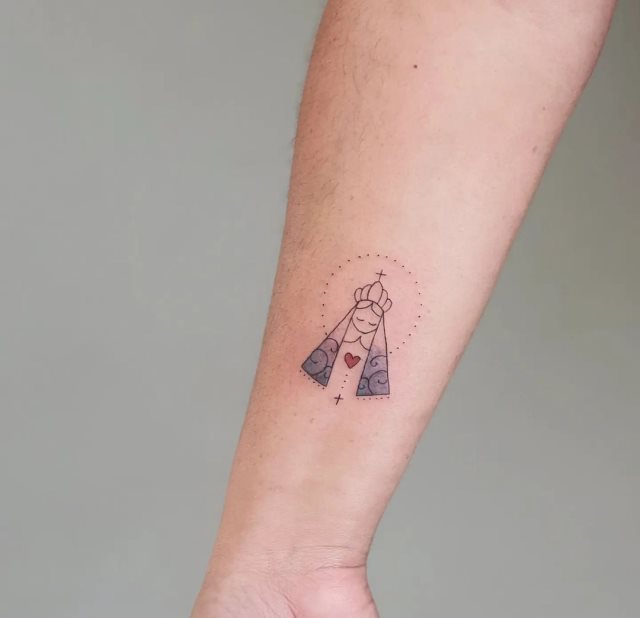 tattoo femenino pequeno para el brazo 31