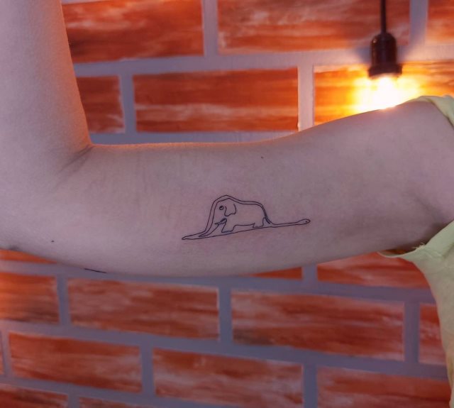 tattoo femenino pequeno para el brazo 38