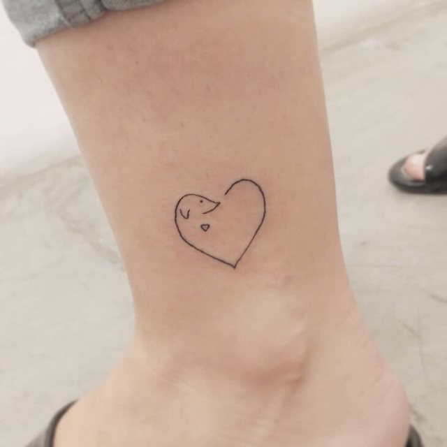 tattoo femenino perro 21