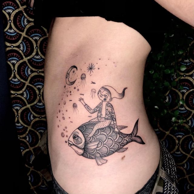 tattoo femenino pez 04