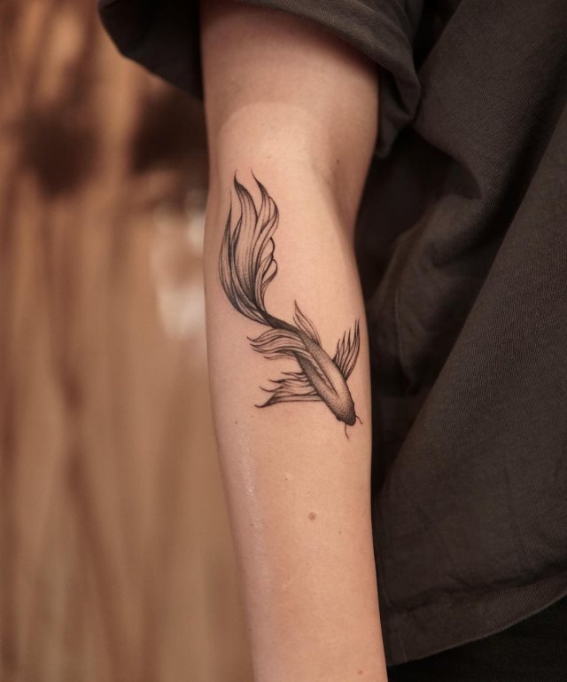 tattoo femenino pez 19