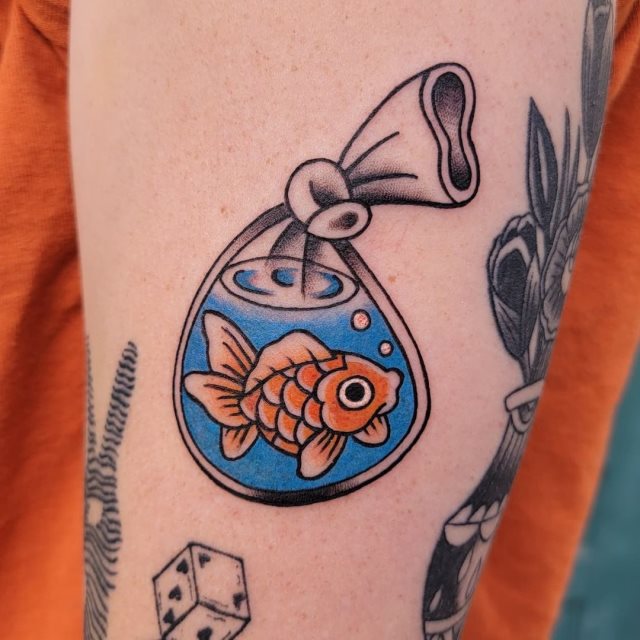 tattoo femenino pez 26