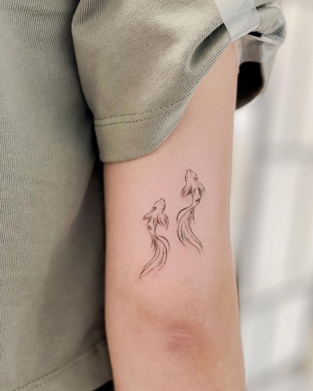 tattoo femenino pez 38