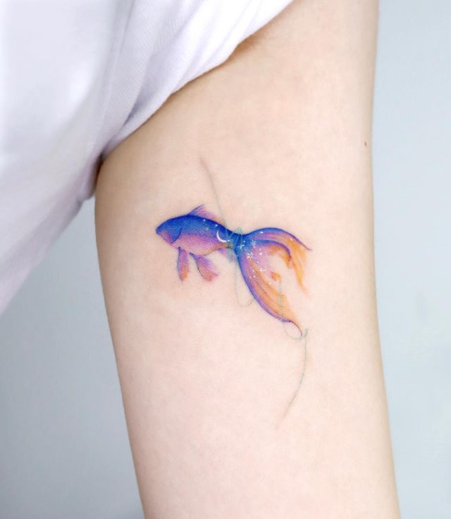 tattoo femenino pez 40