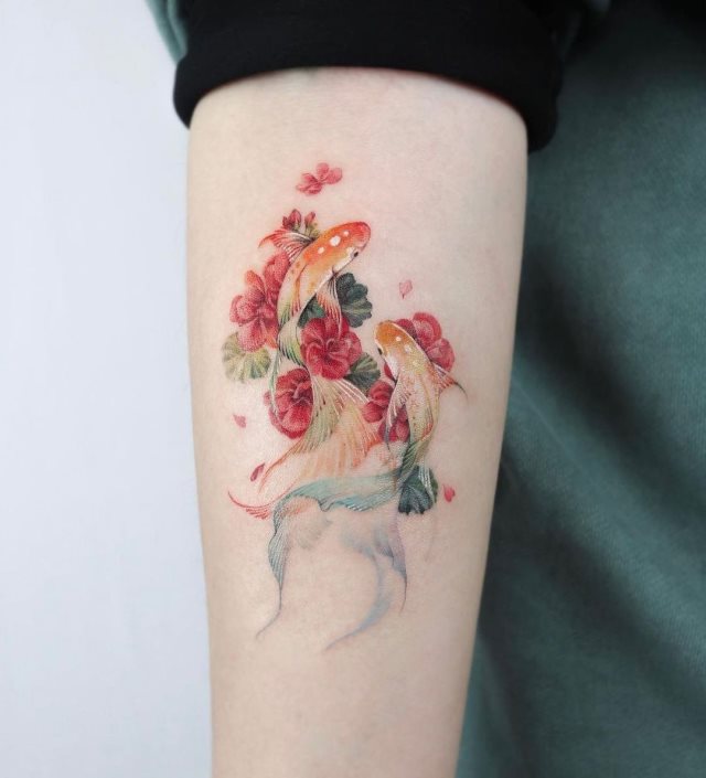 tattoo femenino pez 74