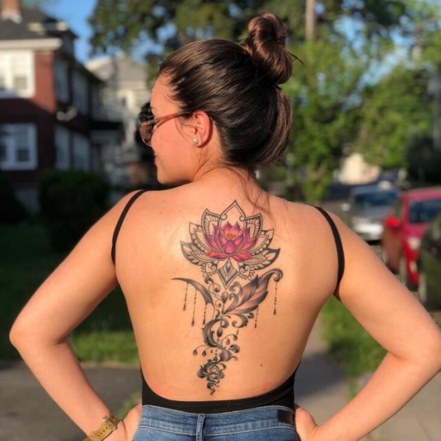 tattoo femenino sexy 14