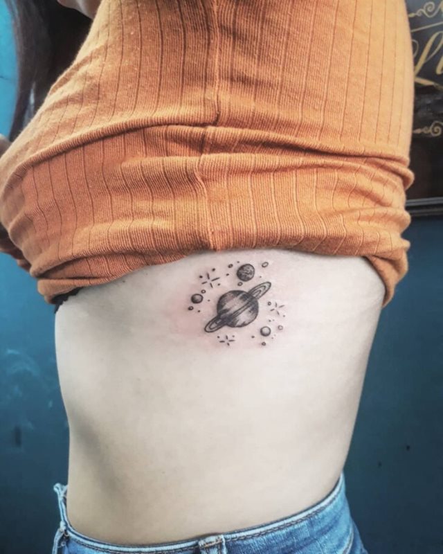 tattoo femenino sexy 15