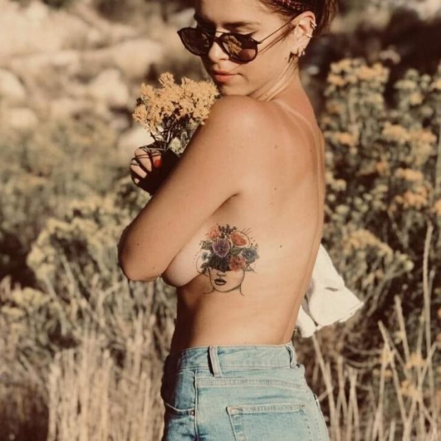tattoo femenino sexy 28