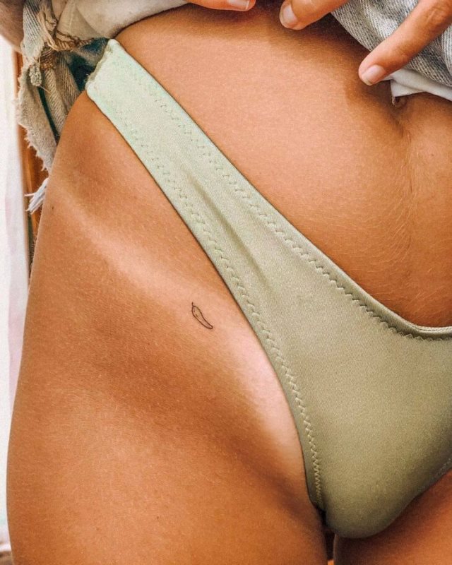 tattoo femenino sexy 41