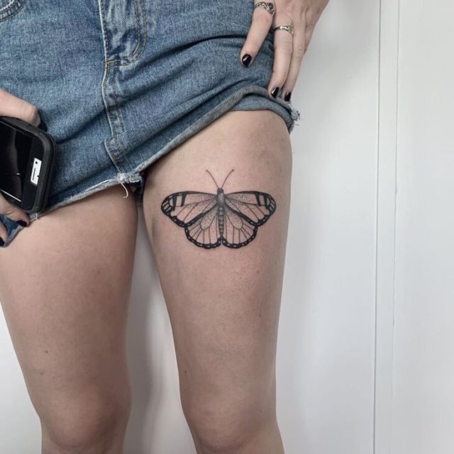 tattoo femenino sexy 45