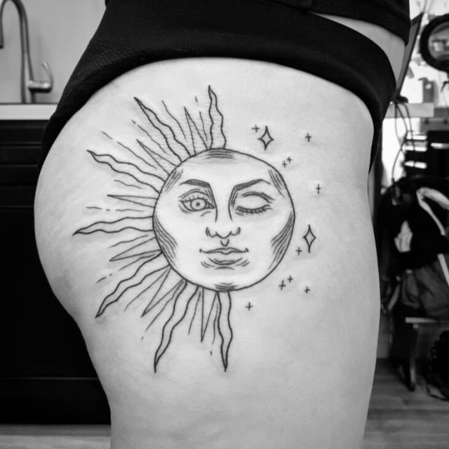 tattoo femenino sexy 50