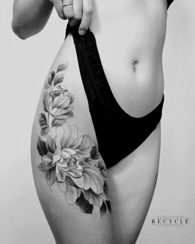 tattoo femenino sexy 64
