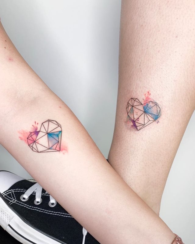 tattoo femenino simbolizan amistad 13
