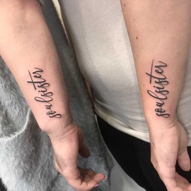 tattoo femenino simbolizan amistad 14