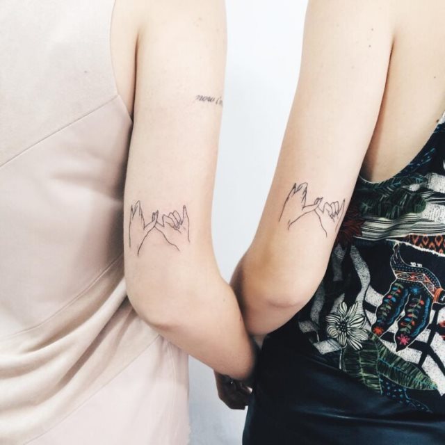 tattoo femenino simbolizan amistad 15