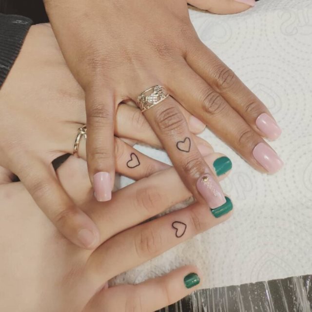 tattoo femenino simbolizan amistad 25