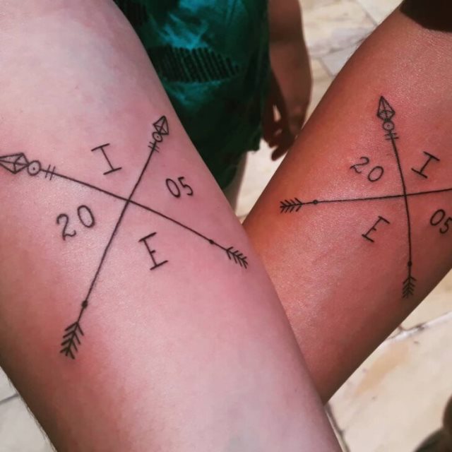 tattoo femenino simbolizan amistad 44