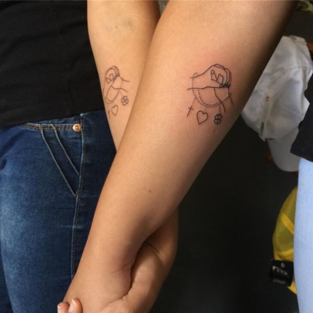 tattoo femenino simbolizan amistad 45