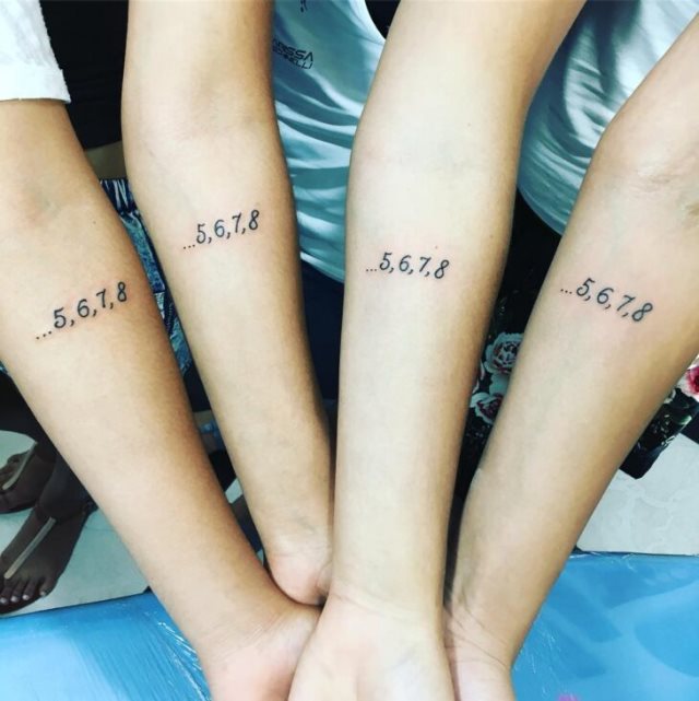 tattoo femenino simbolizan amistad 49