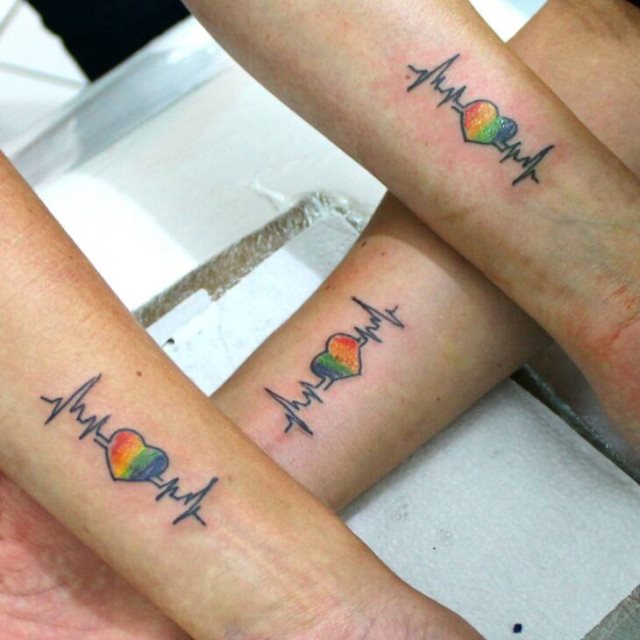 tattoo femenino simbolizan amistad 72