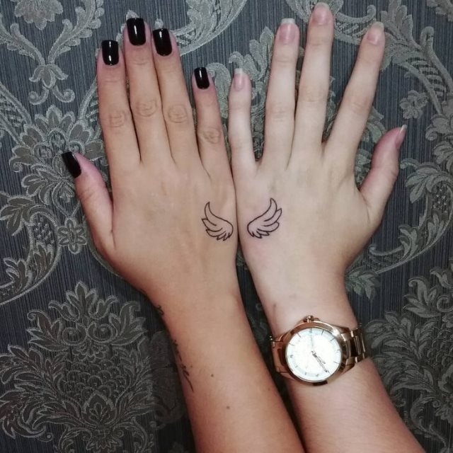 tattoo femenino simbolizan amistad 76