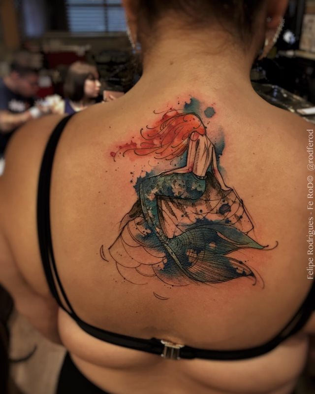 tattoo femenino sirena 11
