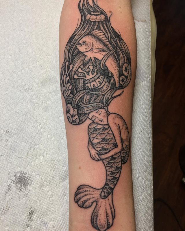 tattoo femenino sirena 39