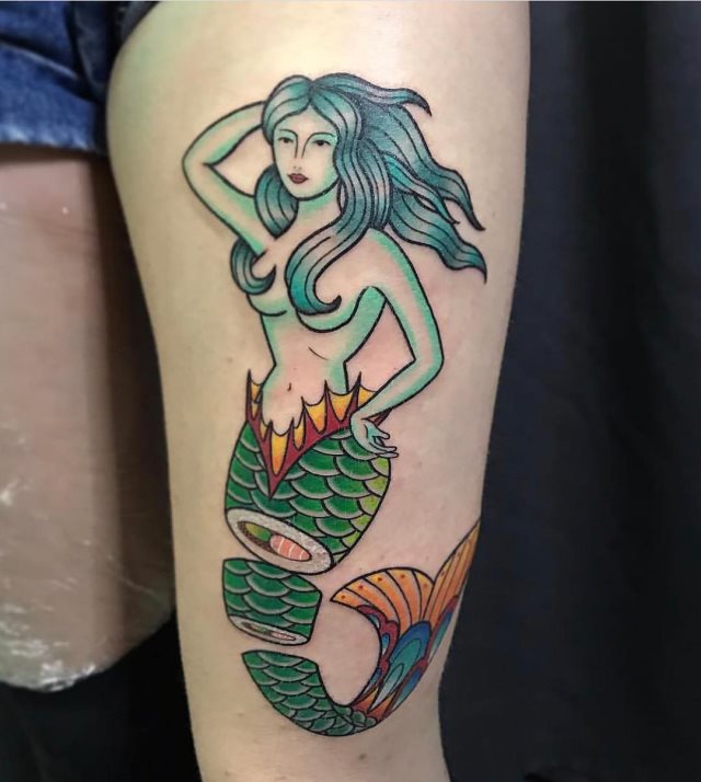 tattoo femenino sirena 40