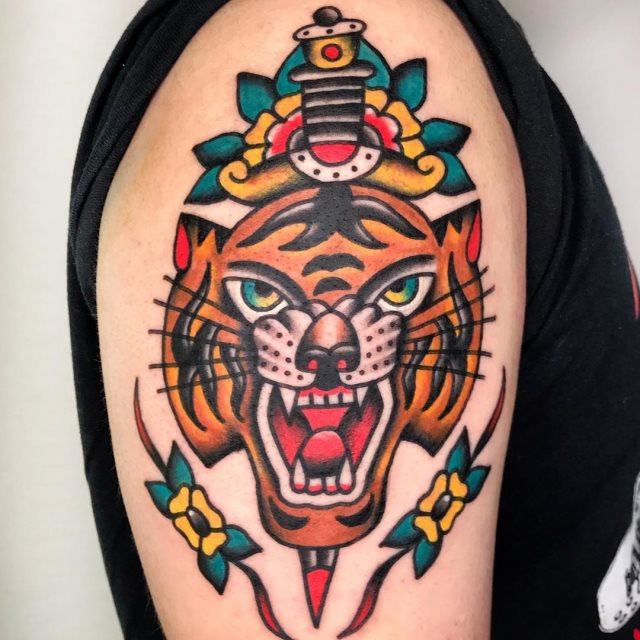 tattoo femenino tigre 06