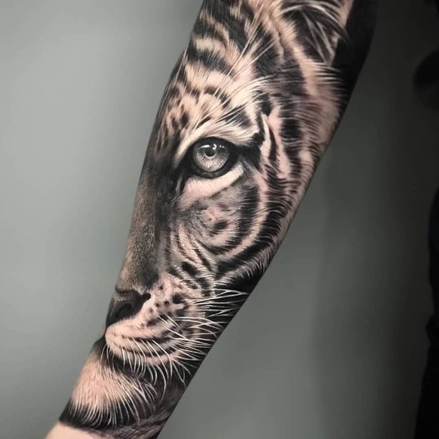 tattoo femenino tigre 14