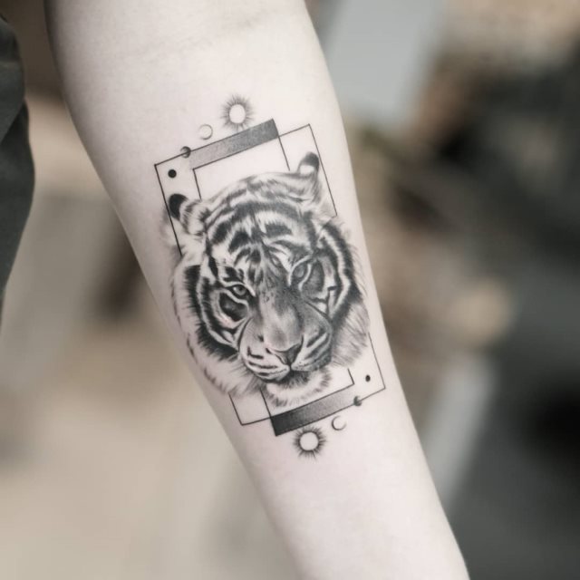 tattoo femenino tigre 20