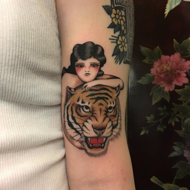 tattoo femenino tigre 41