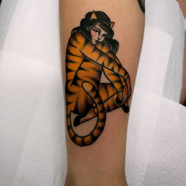 tattoo femenino tigre 56