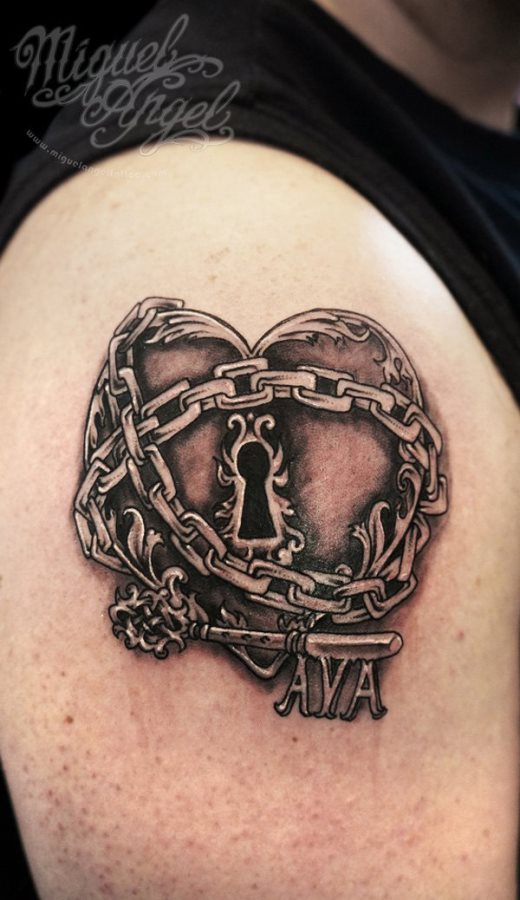 tatuaje CandadoyLlave139