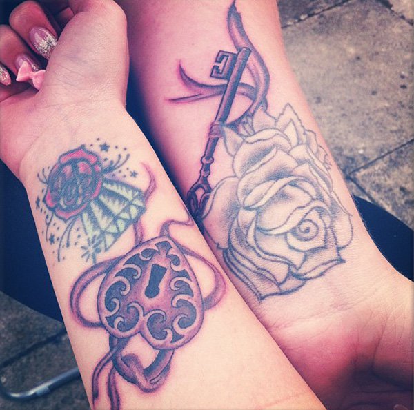 tatuaje CandadoyLlave149