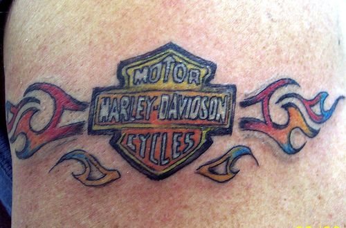 tatuaje motorista 1021