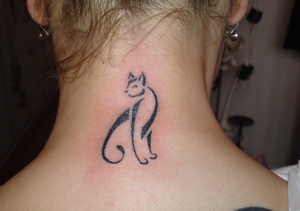 Silueta de un gato hecha de simples lneas sobre la nuca Silueta de un gato hecha de simples lneas sobre la nuca