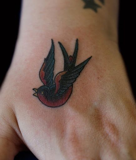 Golondrina en la mano Golondrina en la mano