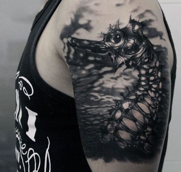 tatuaje caballito de mar para hombre 46
