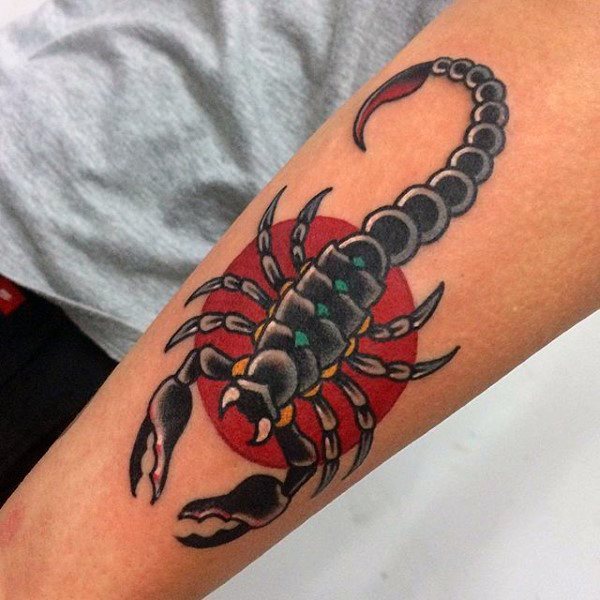 tatuaje escorpion para hombre 09