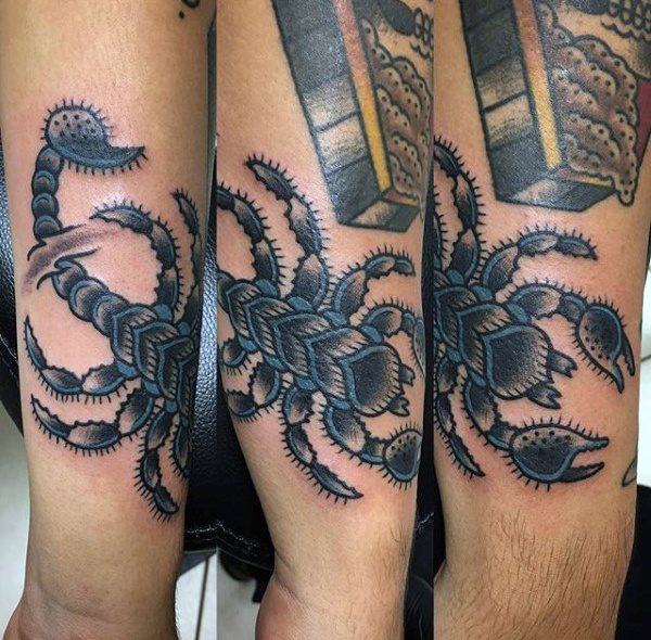 tatuaje escorpion para hombre 23