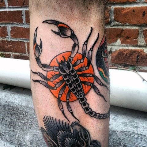 tatuaje escorpion para hombre 33