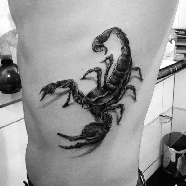 tatuaje escorpion para hombre 43