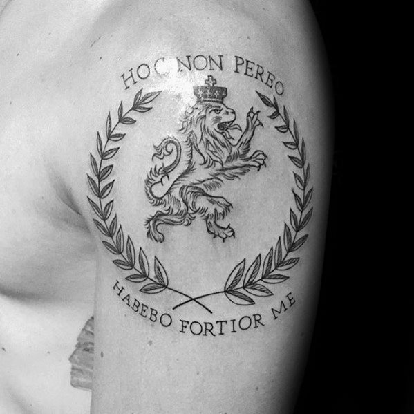 tatuaje latin para hombre 17