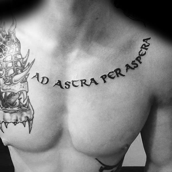 tatuaje latin para hombre 24